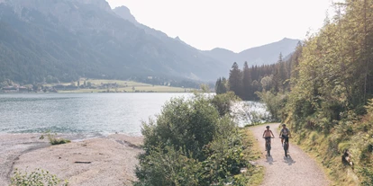 Wellnessurlaub - Babysitterservice - E-Biken im Tannheimertal - Wellnesshotel ...liebes Rot-Flüh - Wellnesshotel ...liebes Rot-Flüh
