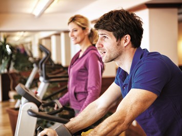 Wellnesshotel Schönruh - Adults Only Fitnessangebote im Detail Fitnessraum