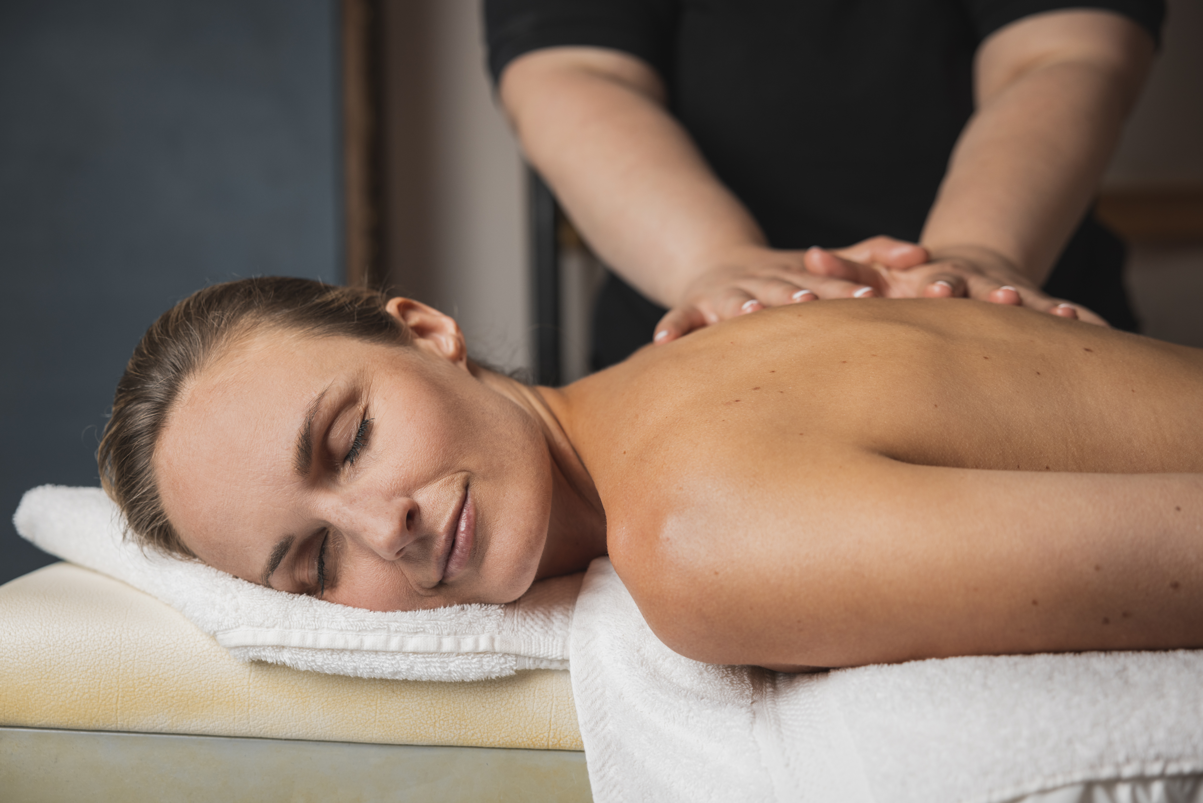 Wellnesshotel Schönruh - Adults Only Massagen im Detail Wohlfühlmassage