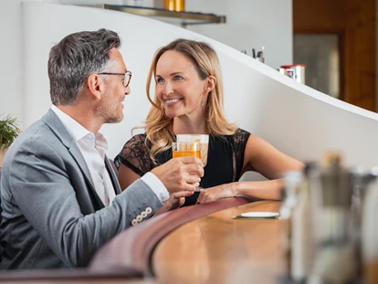Wellnessurlaub - Fahrradverleih - Innsbruck - Hotelbar - Wellnesshotel Schönruh - Adults Only