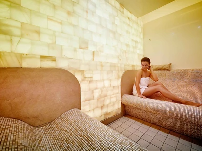 Wellnessurlaub - Preisniveau: gehoben - Boltigen - Hotel Eden Spiez Salzraum Eden Spa - Hotel Eden Spiez