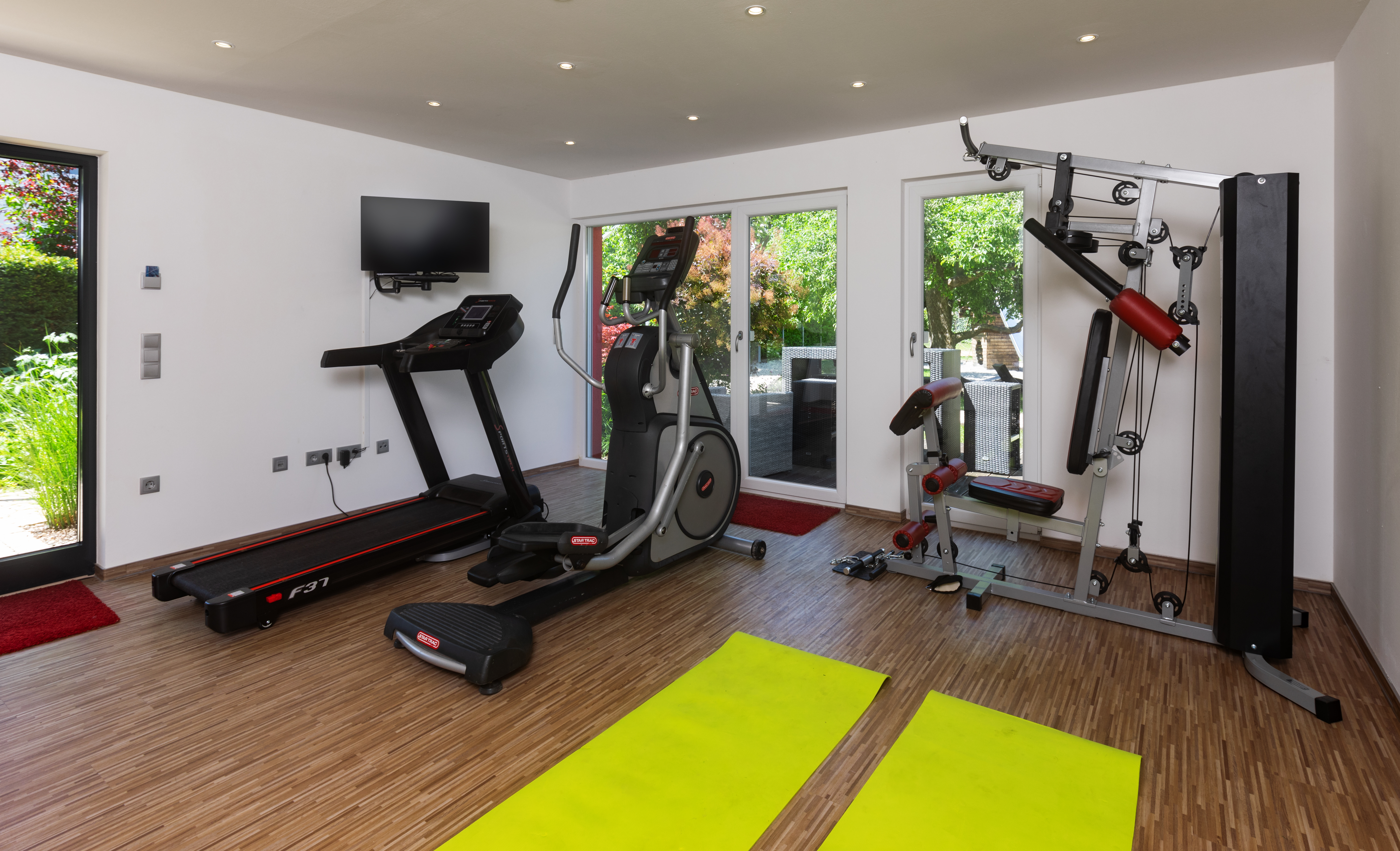 Wellnesshotel: Fitnessraum - Bodensee Hotel Storchen Spa & Wellness 