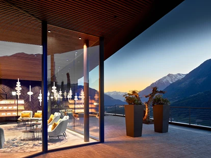 Wellnessurlaub - Dorf Tirol - Eingangsbereich - Hotel Das Sonnenparadies