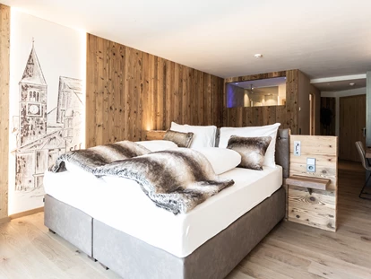Wellnessurlaub - Dorf Tirol - Zimmerkategorie Alpia - Aktiv und Wellnesshotel Traube Post ****