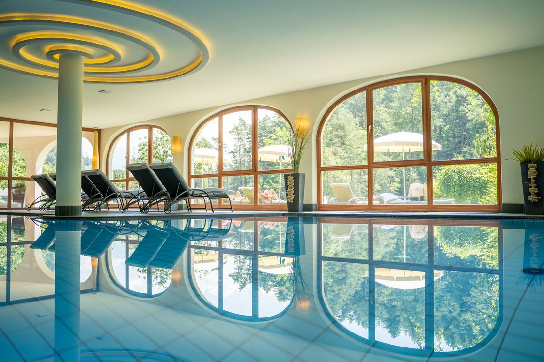 Wellnesshotel: Indoorpool - Hotel Weihrerhof
