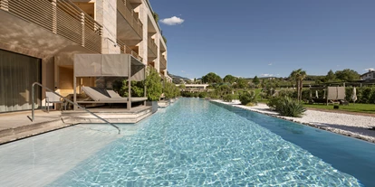 Wellnessurlaub - Babysitterservice - Weinegg Wellviva Resort