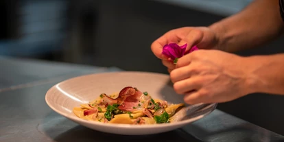 Wellnessurlaub - Dorf Tirol - Natur- Gourmetküche - Naturhotel Rainer