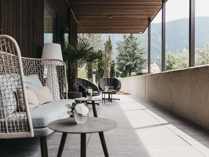 Wellnessurlaub - Corvara in Badia - Terrasse - Hotel Rudolf