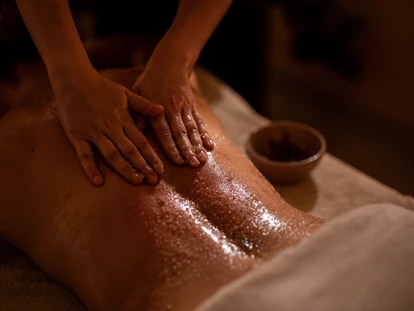 Wellnessurlaub - Babysitterservice - Peeling - Sonnen Resort