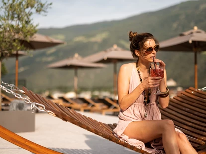 Wellnessurlaub - Babysitterservice - Rooftop Sky SPA - Sonnen Resort