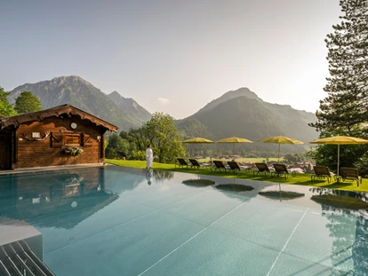 Wellnessurlaub - Fontanella - Unser Pool in voller Pracht. - Hotel Prinz-Luitpold-Bad