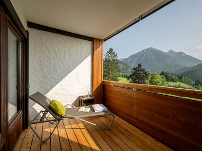 Wellnessurlaub - Fontanella - Wohlfühl-Ort Balkon, hier vom Zimmer Nymphenburg. - Hotel Prinz-Luitpold-Bad