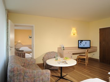 Hotel Sonnenhügel Familotel Rhön Zimmerkategorien 2-Raum-Appartements (ca. 70 qm) für Familien