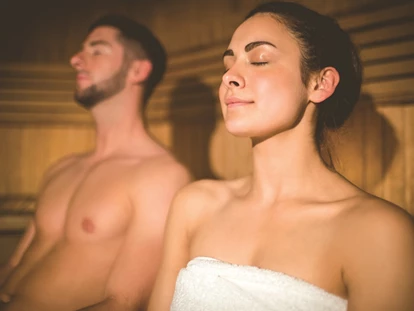 Wellnessurlaub - Schweinfurt - Entspannung in der Saunalandschaft - Hotel Sonnenhügel Familotel Rhön