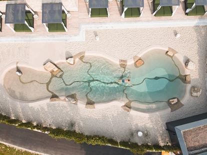 Wellnessurlaub - Klassifizierung: 4 Sterne - Bischofsmais - Lagunenpool - Hotel Zum Kramerwirt
