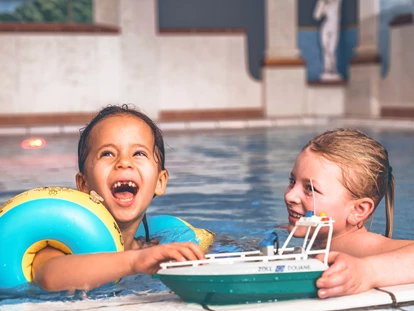 Wellnessurlaub - Klassifizierung: 4 Sterne - Bischofsmais - Hallenbad - Hotel Zum Kramerwirt