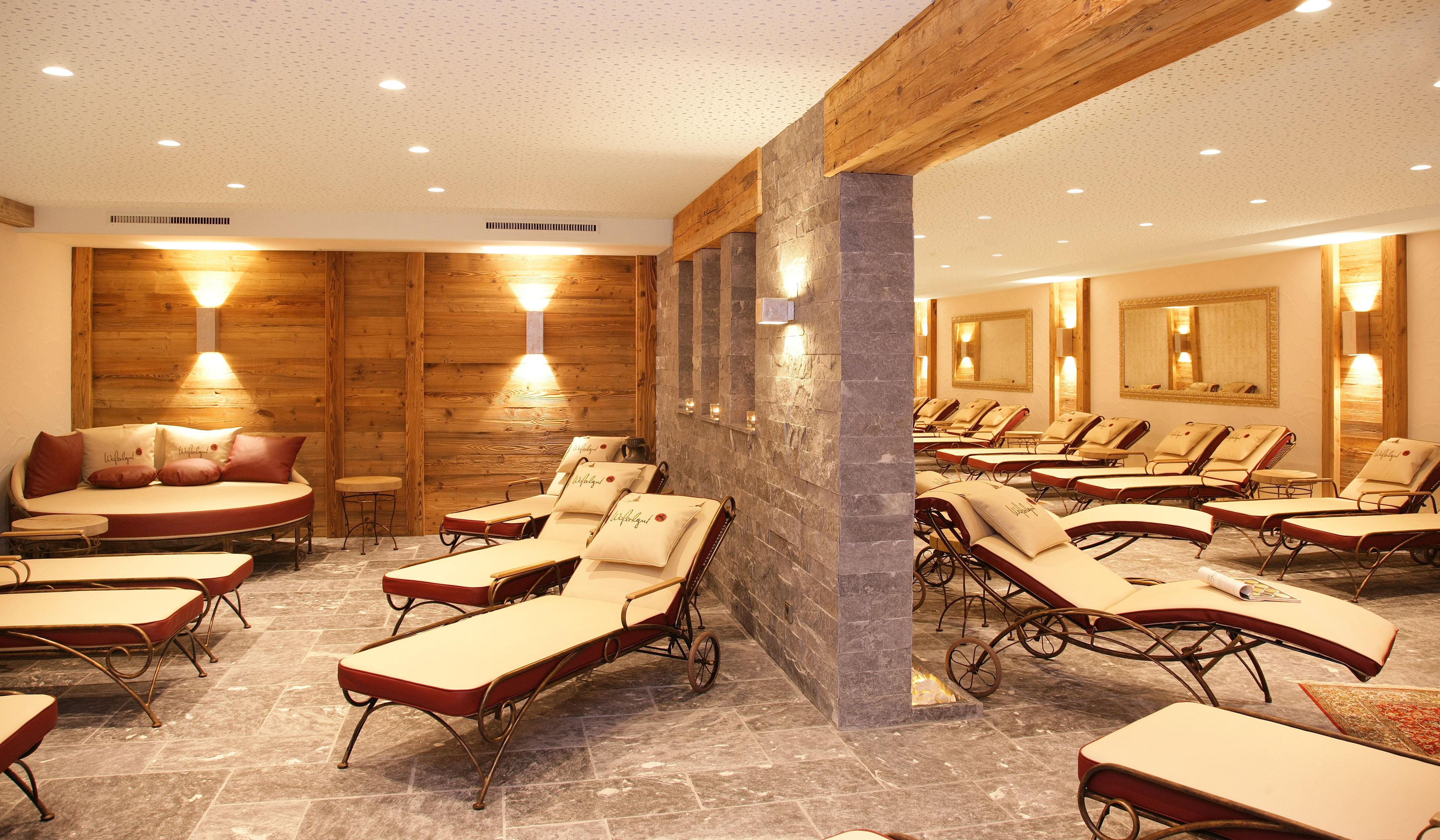 Hotel Sportcamp Woferlgut Saunen und Bäder im Detail Ruhebereich Sauna