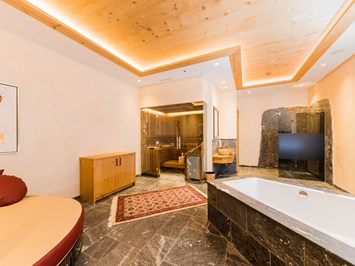 Hotel Sportcamp Woferlgut Saunen und Bäder im Detail Private Spa mit Sauna