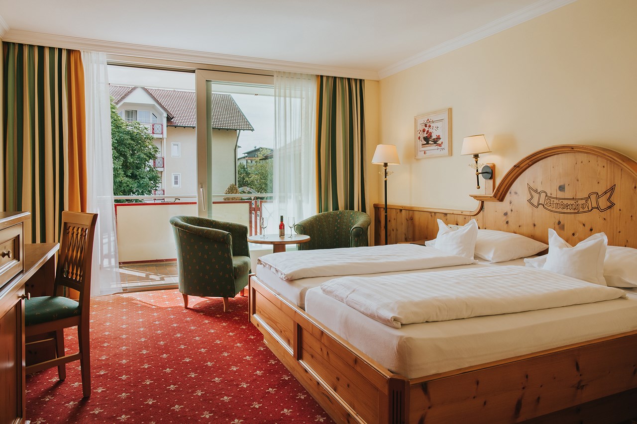 Ortner's Resort*****, Luxury & Lifestyle Zimmerkategorien Doppelzimmer Haus Wappen