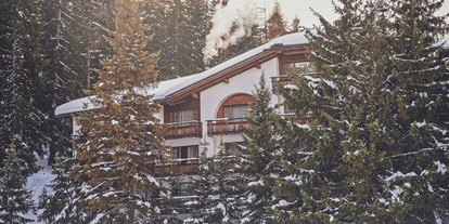 Wellnessurlaub - Day SPA - Graubünden - Aussenansicht Winter - Hotel Waldhuus Davos