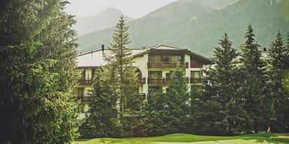 Wellnessurlaub - Day SPA - Graubünden - Aussenansicht Sommer - Hotel Waldhuus Davos