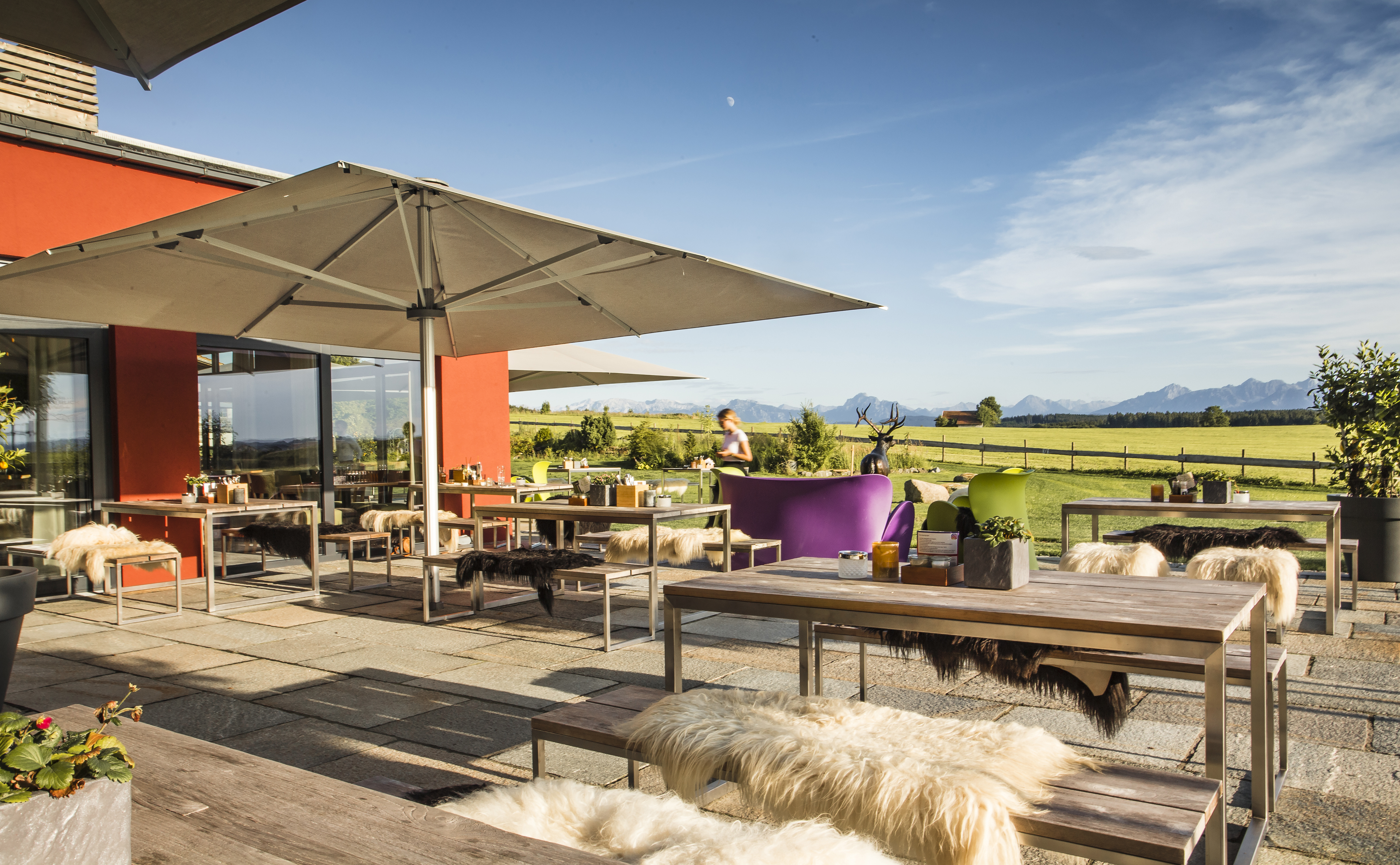 Wellnesshotel: Terrasse Restaurant Fräulein Lecker World - Das Weitblick Allgäu