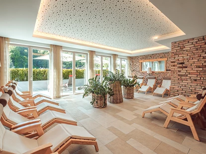 Wellnessurlaub - Day SPA - Altenmarkt im Pongau - Seele baumeln lassen im Ruheraum unseres SPA-Bereichs - Hotel EDELWEISS Berchtesgaden