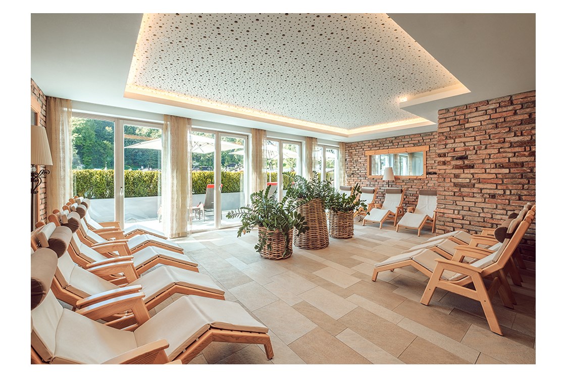 Wellnesshotel: Seele baumeln lassen im Ruheraum unseres SPA-Bereichs - Hotel EDELWEISS Berchtesgaden