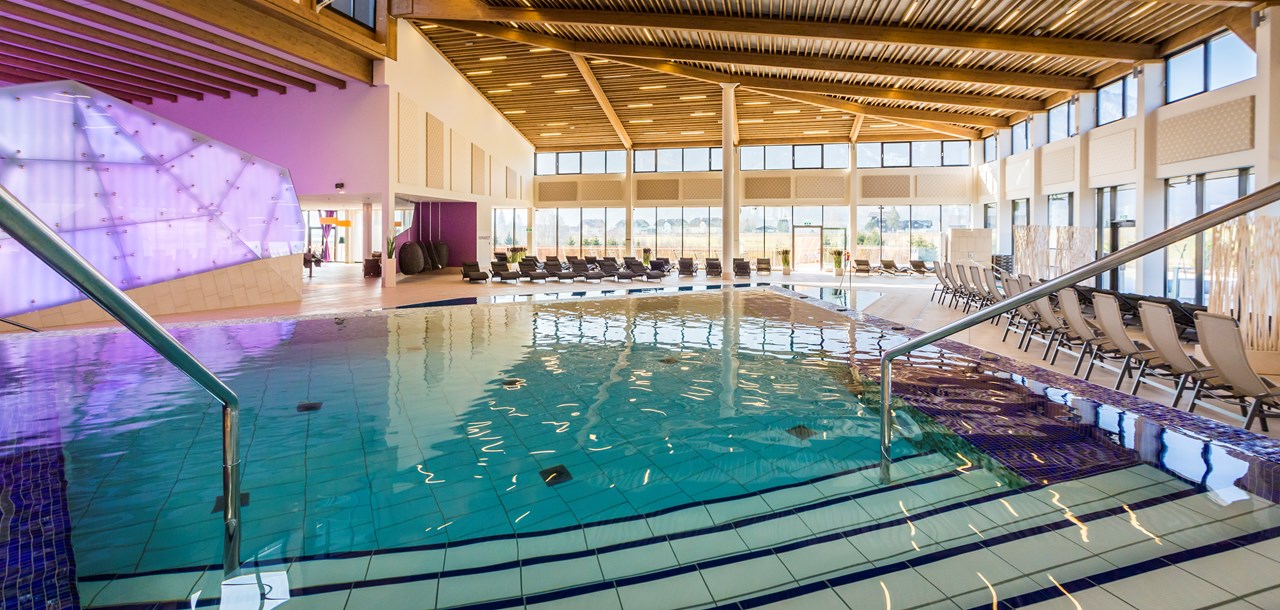 Narzissen Vital Resort Saunen und Bäder im Detail Relaxbecken