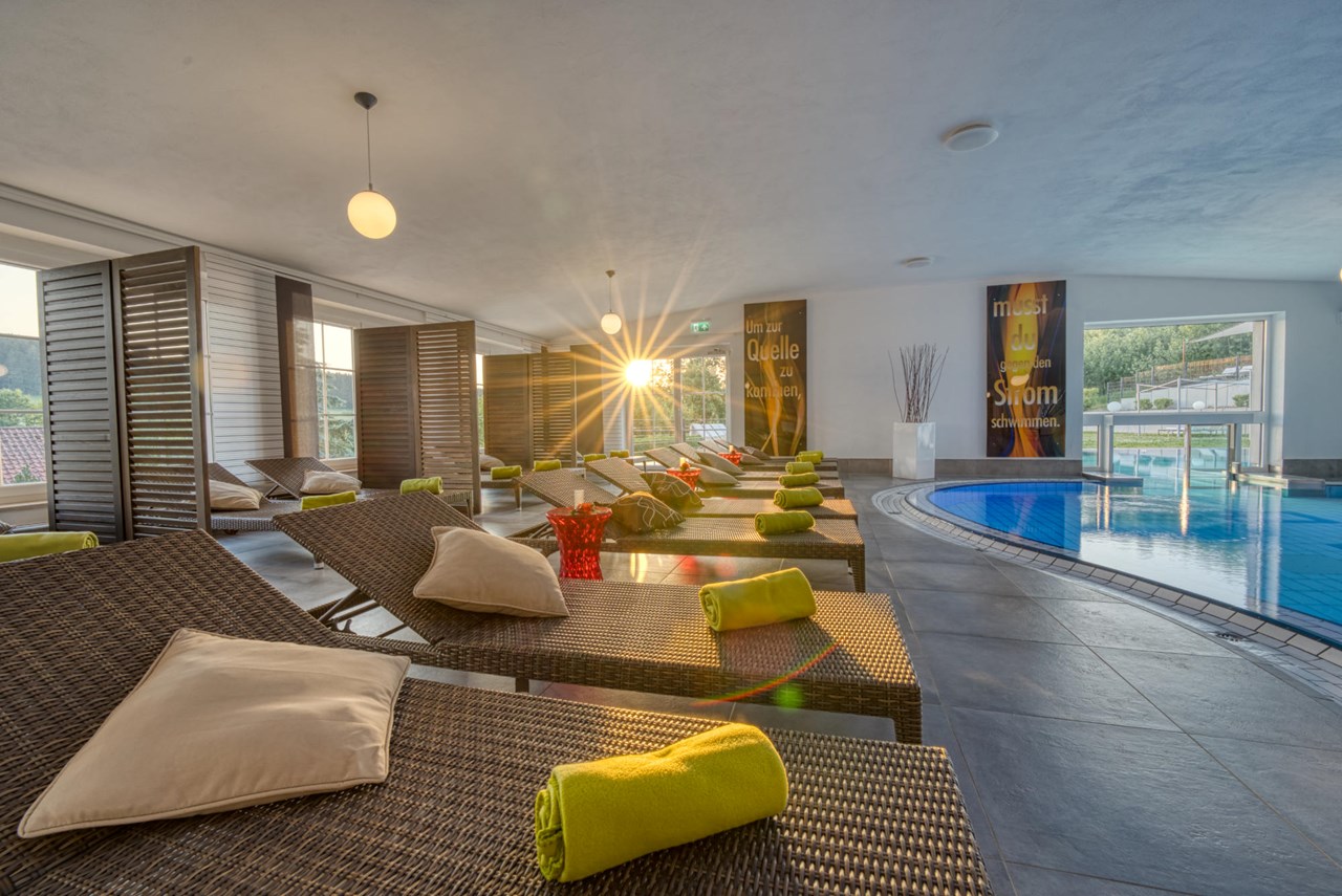 Hotel & SPA Reibener-Hof Saunen und Bäder im Detail Indoor Pool