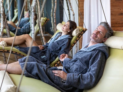 Wellnessurlaub - Private Spa - Otterbach (Sankt Florian am Inn) - Entspannung im Ruheraum Birkenwald - Wellness & Naturresort Reischlhof****S