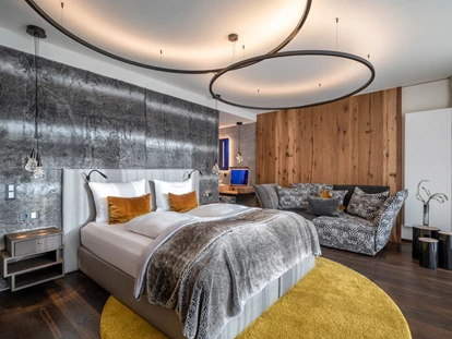 Wellnessurlaub - Private Spa - Otterbach (Sankt Florian am Inn) - Alpin Lodge - Wellness & Naturresort Reischlhof****S