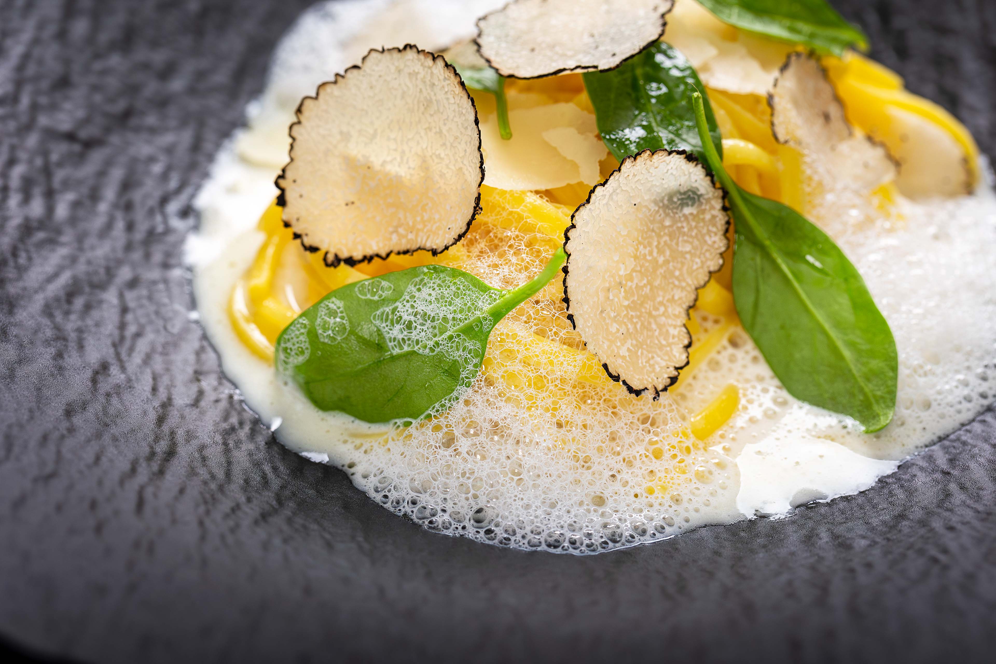 Wellnesshotel: Getrüffelte selbstgemacht Nudeln - Wellness & Naturresort Reischlhof****S - Kulinarik | Restaurant