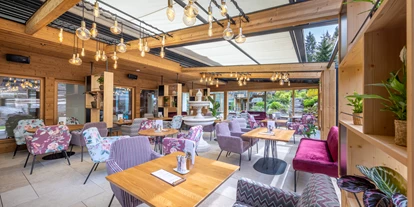 Wellnessurlaub - Day SPA - Altenmarkt im Pongau - Restaurant und Café Orangerie mit Blick in die Natur - Natur- und Wellnesshotel Höflehner****Superior