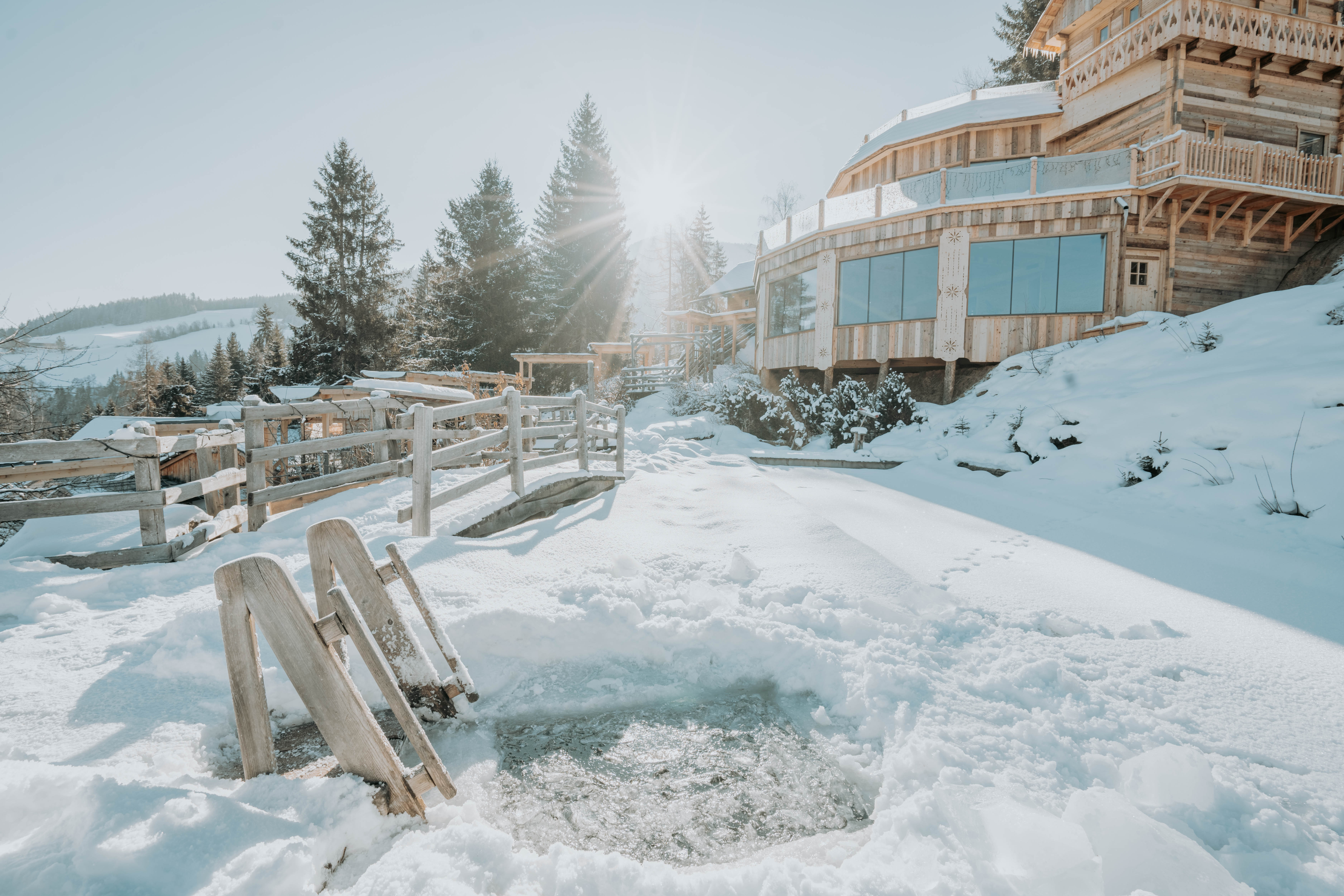 Wellnesshotel: Refresh Yourself - Eisbaden - Natur- und Wellnesshotel Höflehner****Superior - Sauna | Spa