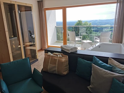 Wellnessurlaub - Private Spa - Otterbach (Sankt Florian am Inn) - Panorma-Pool-Suite - Thula Wellnesshotel Bayerischer Wald