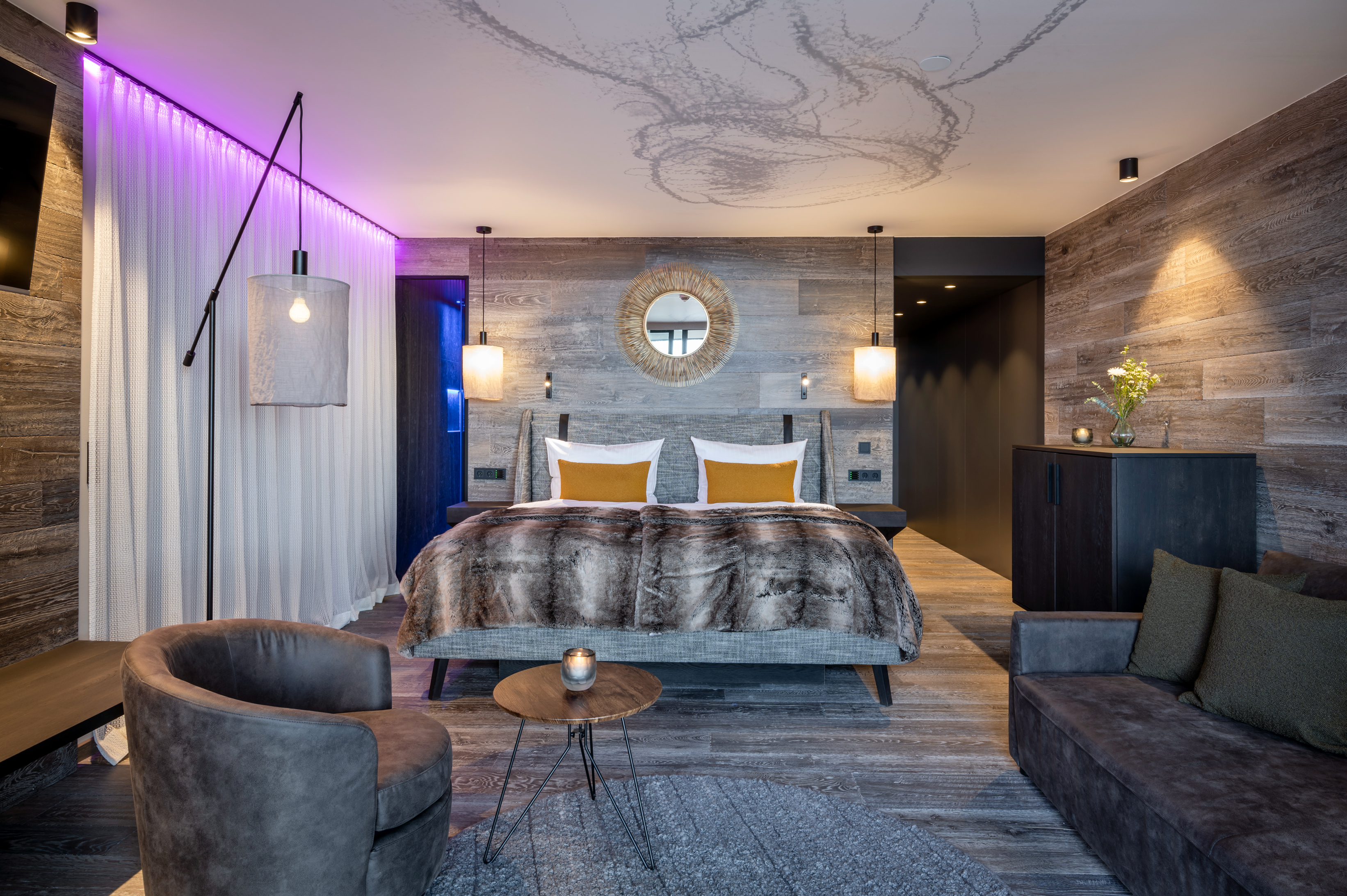 Hüttenhof ****S - Wellnesshotel und Luxus-Bergchalets - adults only Zimmerkategorien Wohlfühlzimmer "Heimatglück"