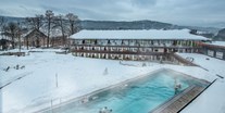 Wellnessurlaub - Ostbayern - Hotel Lindenwirt 20 m Infinity Außenpool  - Wellnesshotel Lindenwirt