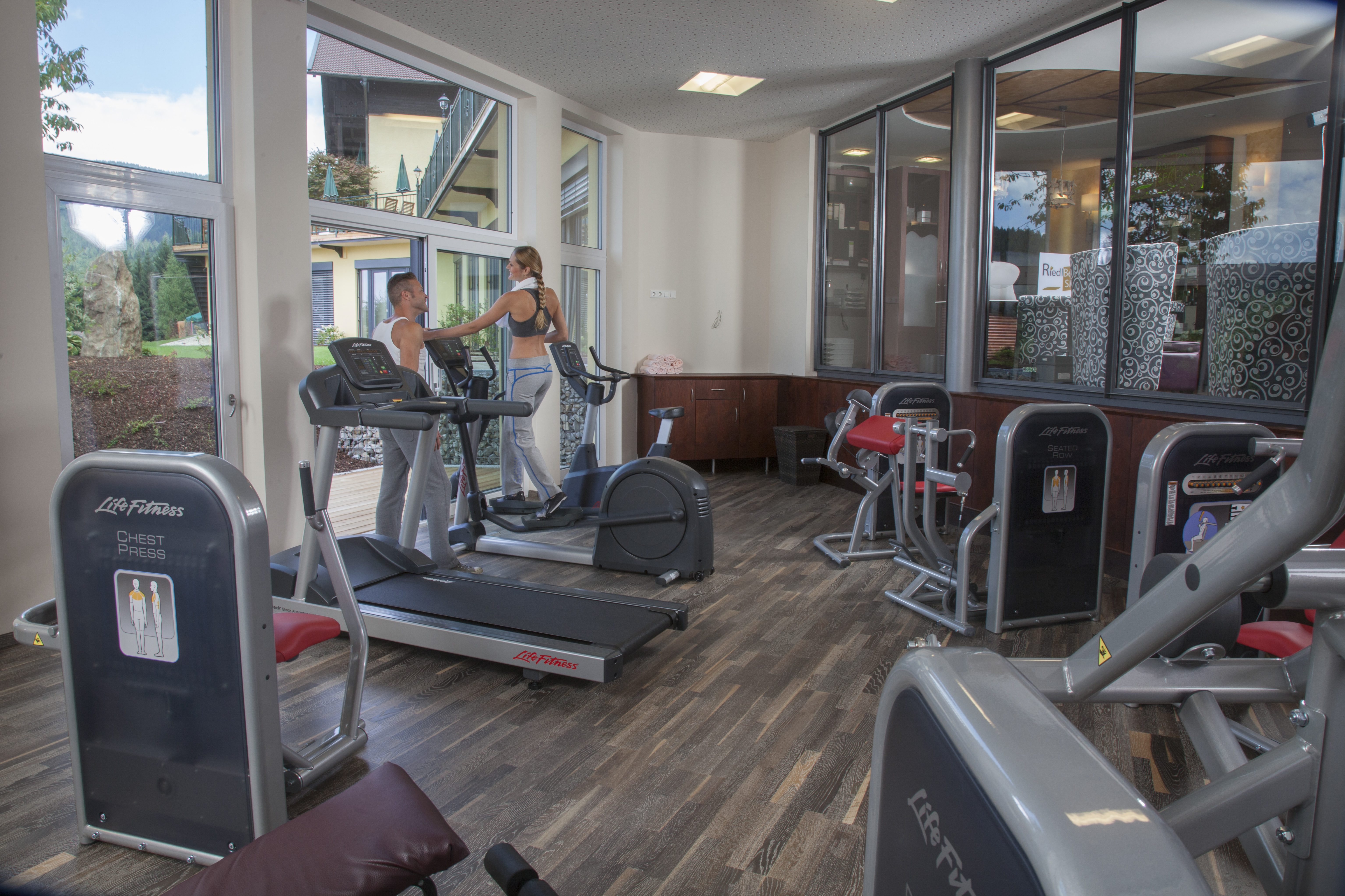 Wellnesshotel Riedlberg Fitnessangebote im Detail Fitnessraum "Bergfrische"