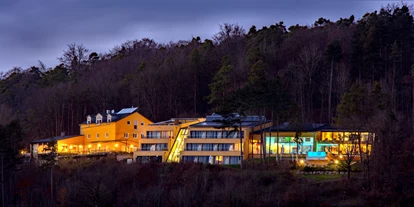 Wellnessurlaub - WLAN - Mitteleschenbach - Außenansicht - Wellnesshotel Schönblick - Wellnesshotel Schönblick