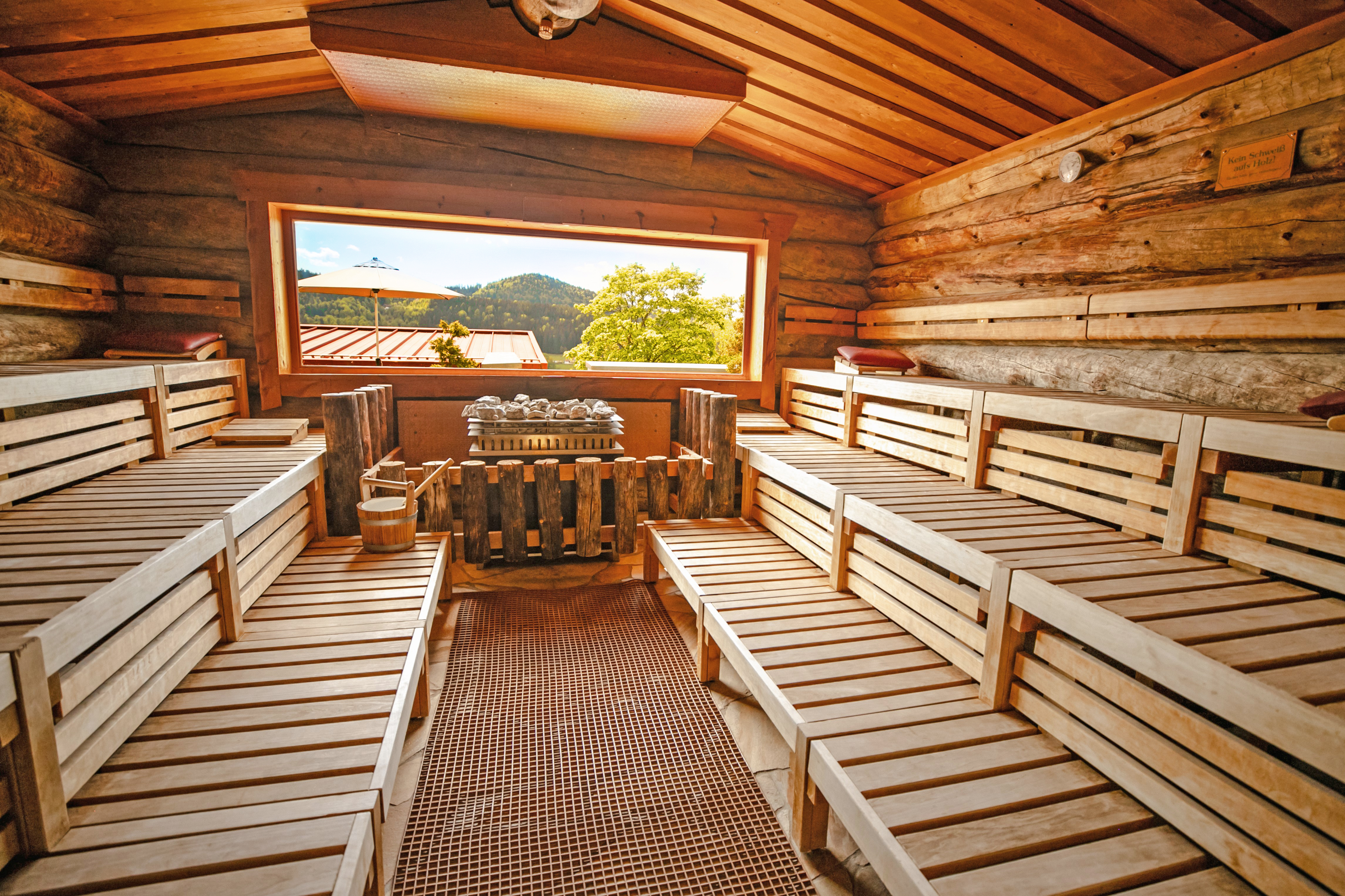 Wellnesshotel: original Kelohaus Sauna - Wellnesshotel Hofbräuhaus - Sauna | Spa