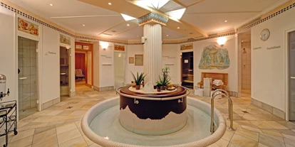 Wellnessurlaub - Klassifizierung: 4 Sterne - Bischofsmais - Textilsaunabereich - Wellnesshotel Hofbräuhaus