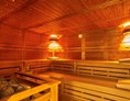 Wellnesshotel: Wellnessbereich/ Sauna - Landhotel Geyer