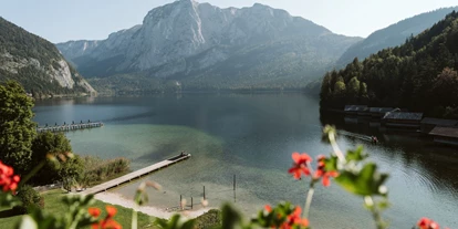 Wellnessurlaub - Schwanenstadt - Ausblick auf den Altausseer See - Hotel Seevilla Altaussee
