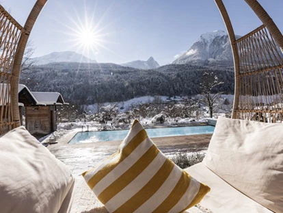Wellnessurlaub - Day SPA - Altenmarkt im Pongau - Aussenpool - Berghotel Rehlegg