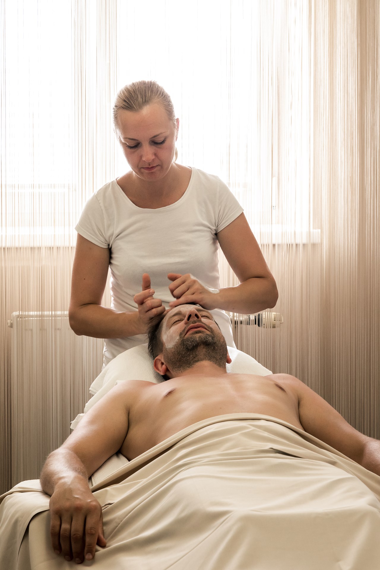 Vulkanlandhotel Legenstein Massagen im Detail Für Männer
