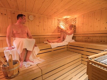 Best Western Plus Kurhotel an der Obermaintherme Saunen und Bäder im Detail Finnische Sauna (90 °C)