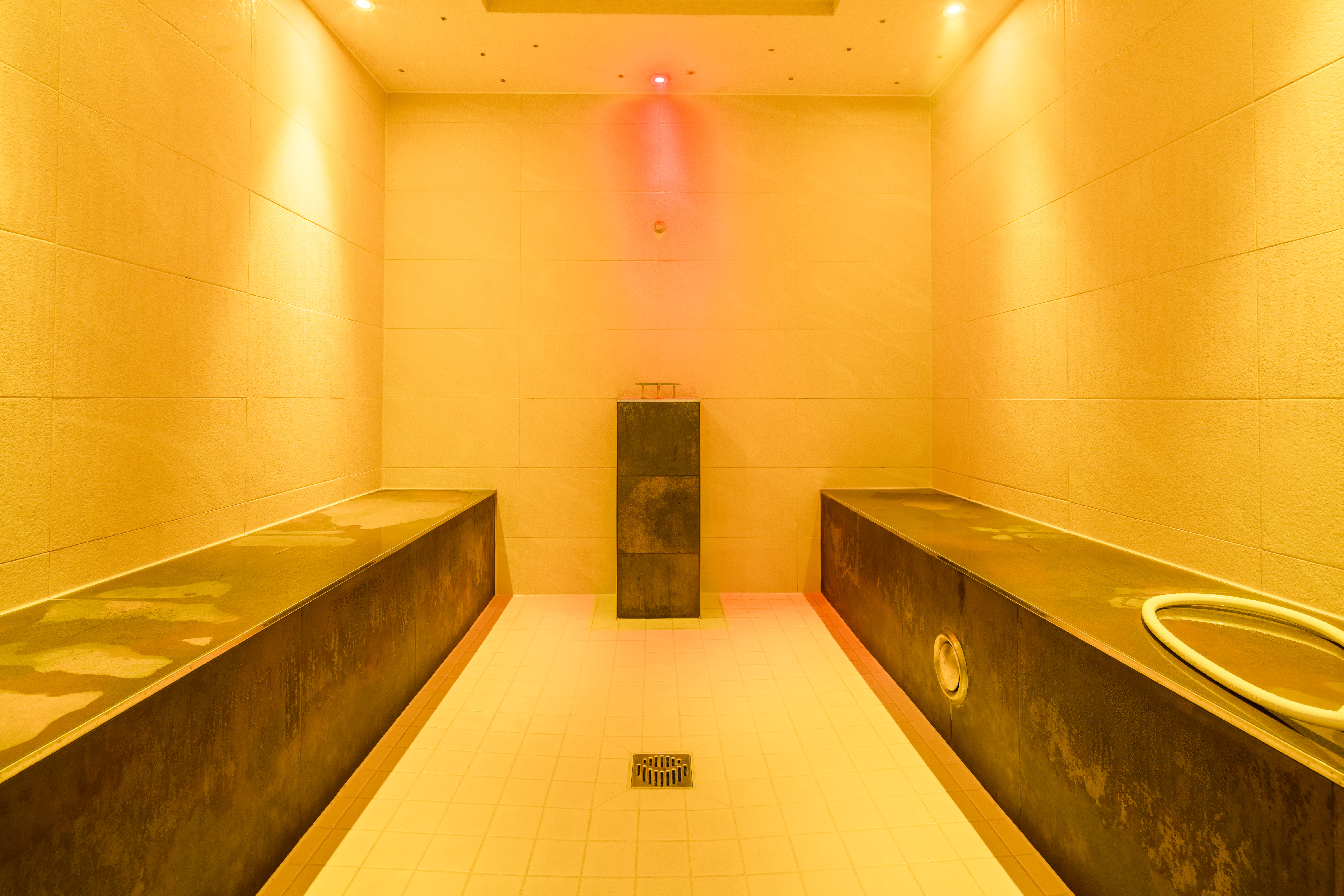 Best Western Plus Kurhotel an der Obermaintherme Saunen und Bäder im Detail Dampfsauna (45 °C und 100 % Luftfeuchtigkeit)