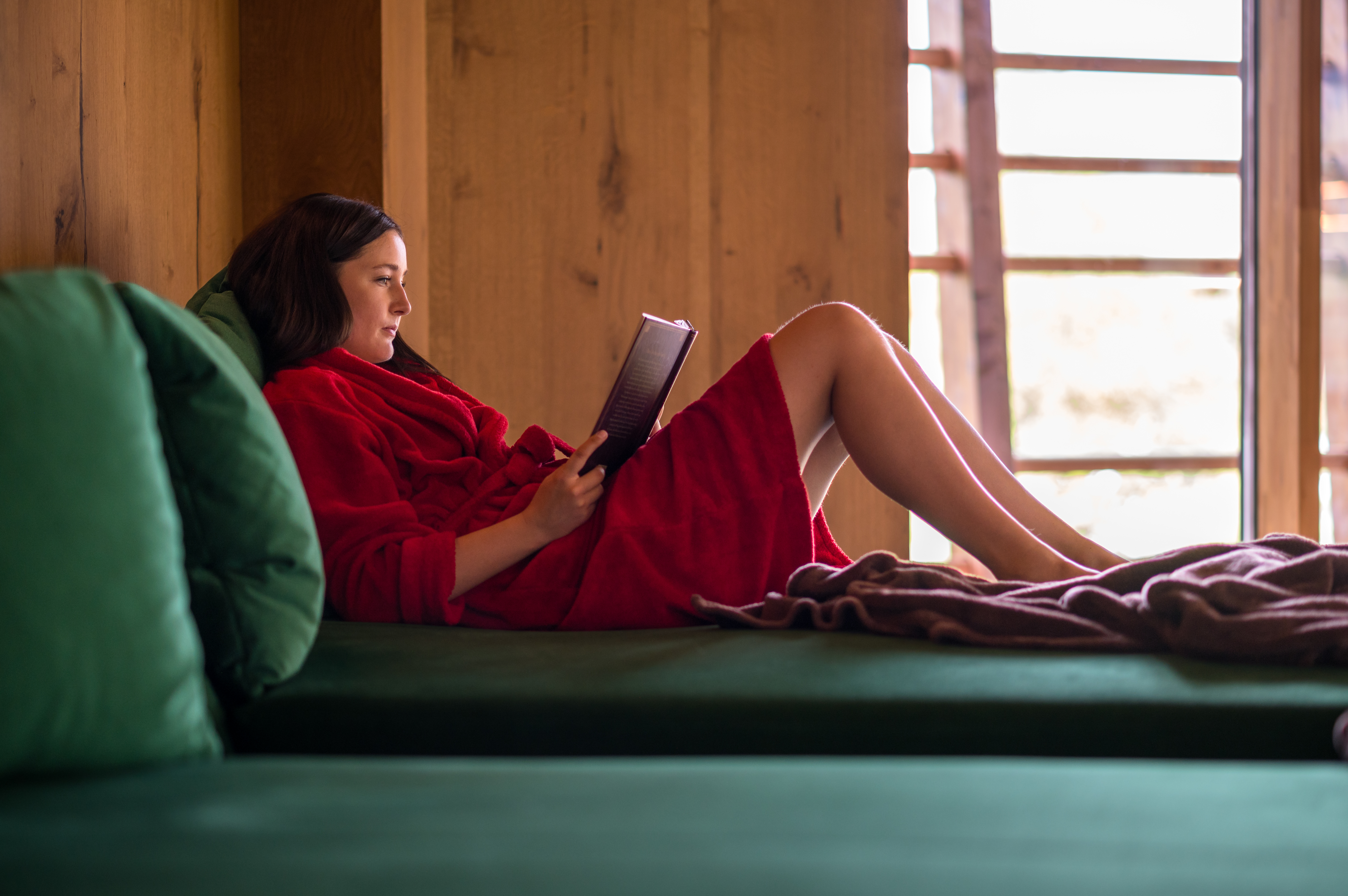 Wellnesshotel: Gemütliche Ruheliege im Heimat & Natur SPA - Gut Steinbach Hotel Chalets SPA