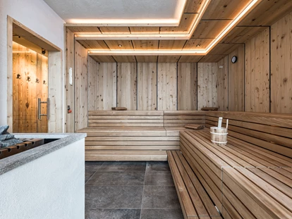 Wellnessurlaub - Bad Aibling - Bio-Sauna im Heimat & Natur SPA - Gut Steinbach Hotel Chalets SPA